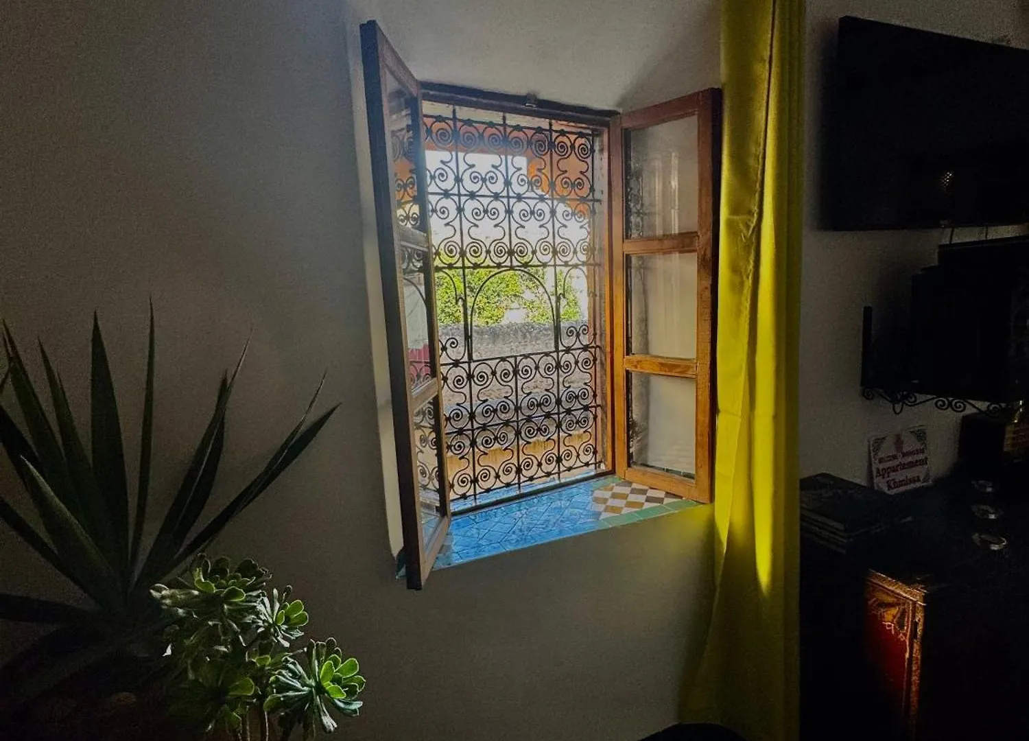 Khmissa Appartement Fes Apartment